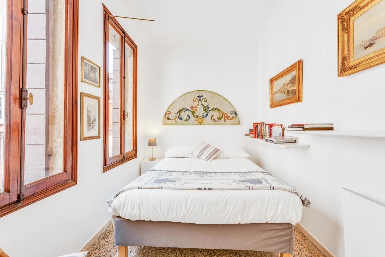 Ca Lu Vintage Flat Con Vista Su San Marco! Apartment Венеция Екстериор снимка