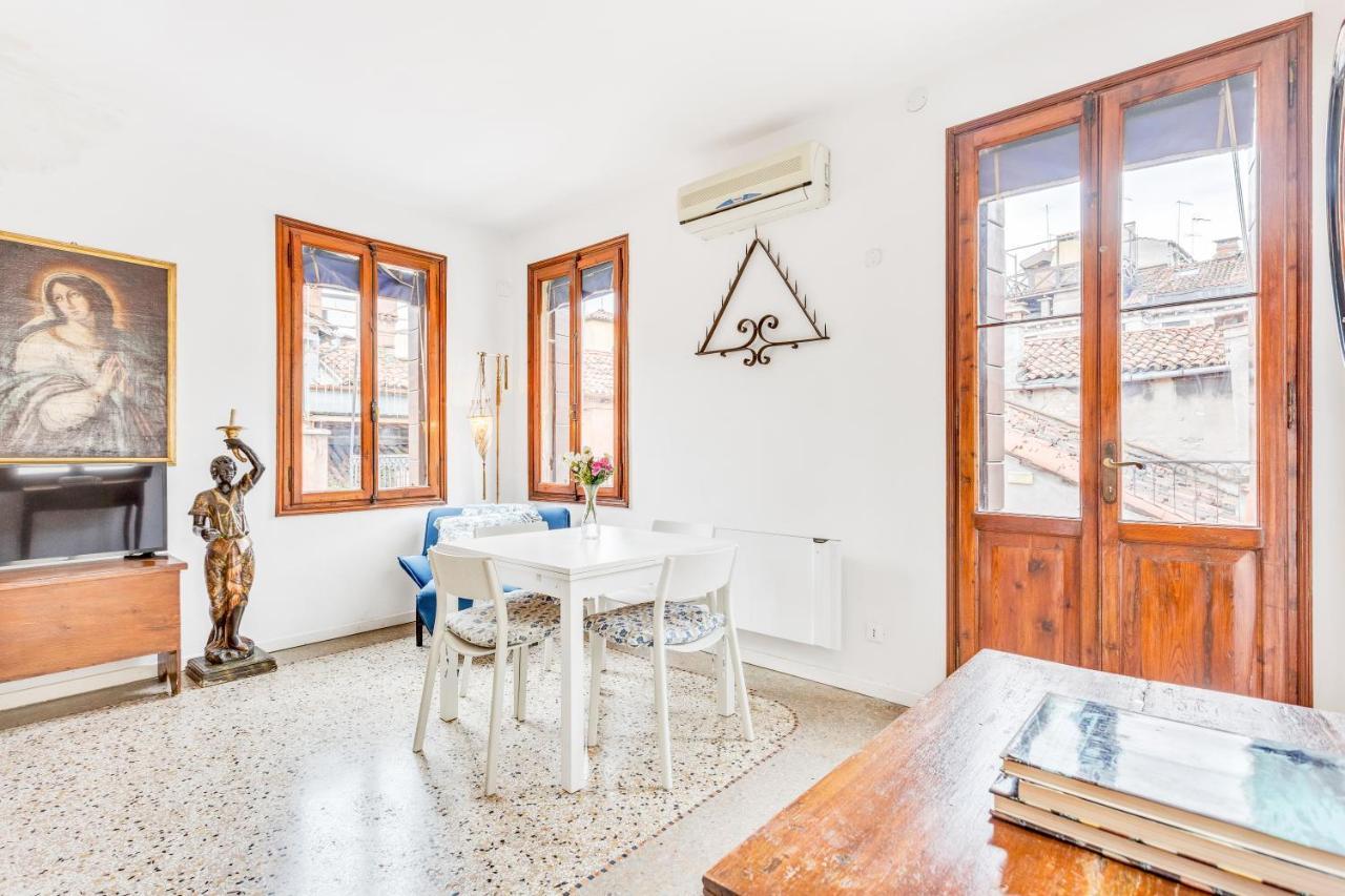 Ca Lu Vintage Flat Con Vista Su San Marco! Apartment Венеция Екстериор снимка